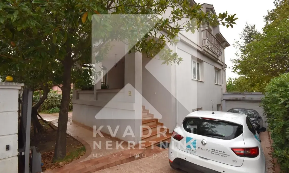 Rent, house, 300m², Ibričevina, Podgorica