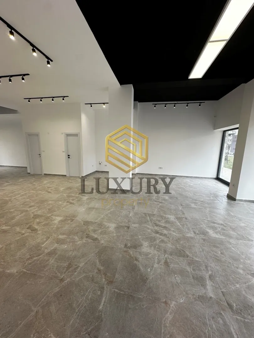Prodaja, poslovni prostor, 117m², Zabjelo, Podgorica