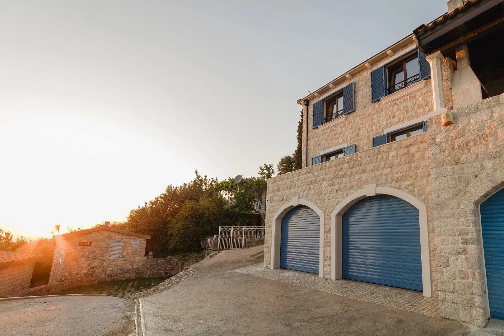 Prodaja, kuća, 197m², Reževići, Budva