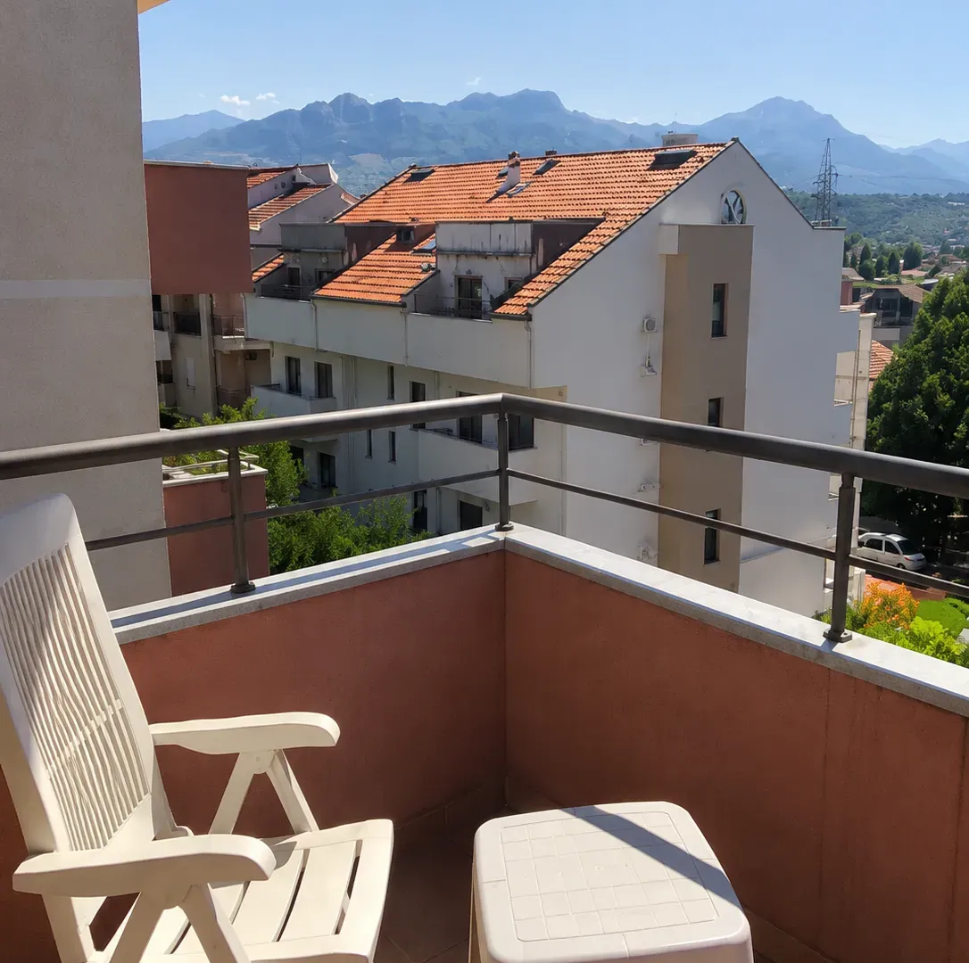 Rent, two bedroom apartment, 125m², Gorica C, Podgorica