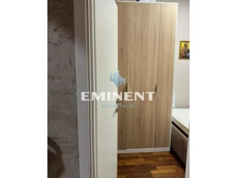 Izdavanje, stan, 50m², Lipov Lad, Zvezdara Sve Podlokacije - image 6