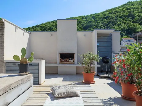 Sale, three bedroom apartment, 85m², Budva, Crna Gora - image 2