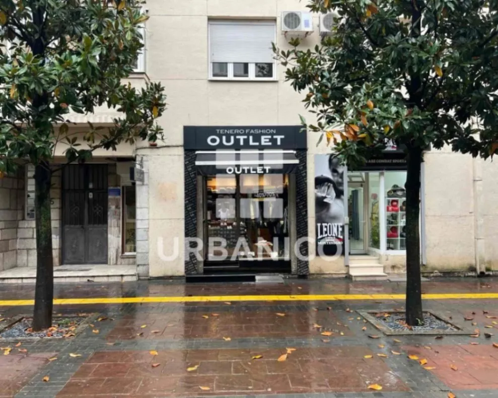 Prodaja, poslovni prostor, 73m², Centar, Podgorica