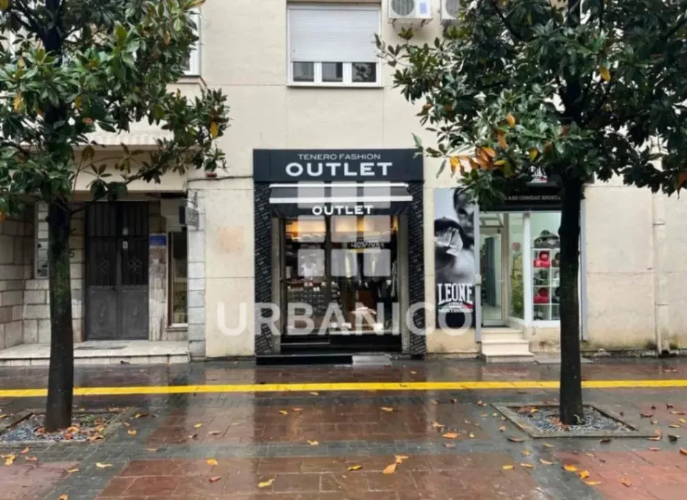 Prodaja, poslovni prostor, 73m², Centar, Podgorica