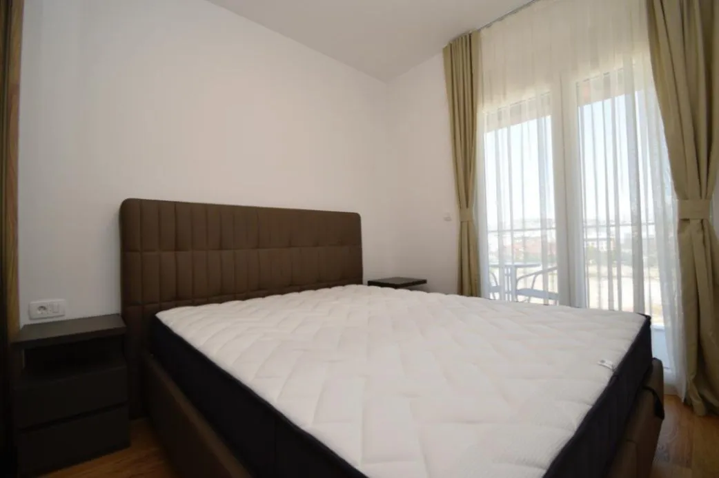 Rent, one bedroom apartment, 49m², Central Point, Podgorica