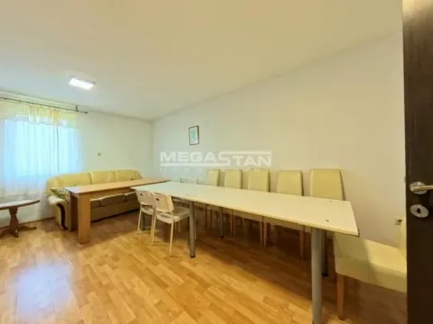 Sale, house, 235m², Voždovac Sve Podlokacije, Beograd - image 10