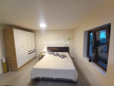 Izdavanje, kuća, 50m², Mali Mokri Lug, Zvezdara Sve Podlokacije - image 2