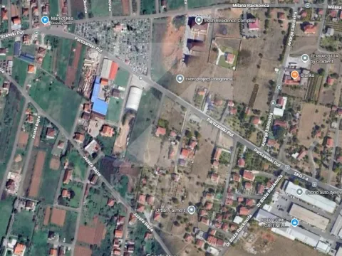 Zemljište in Tološi