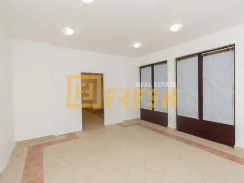 Sale, office space, 323m², Stari Aerodrom, Podgorica - image 13