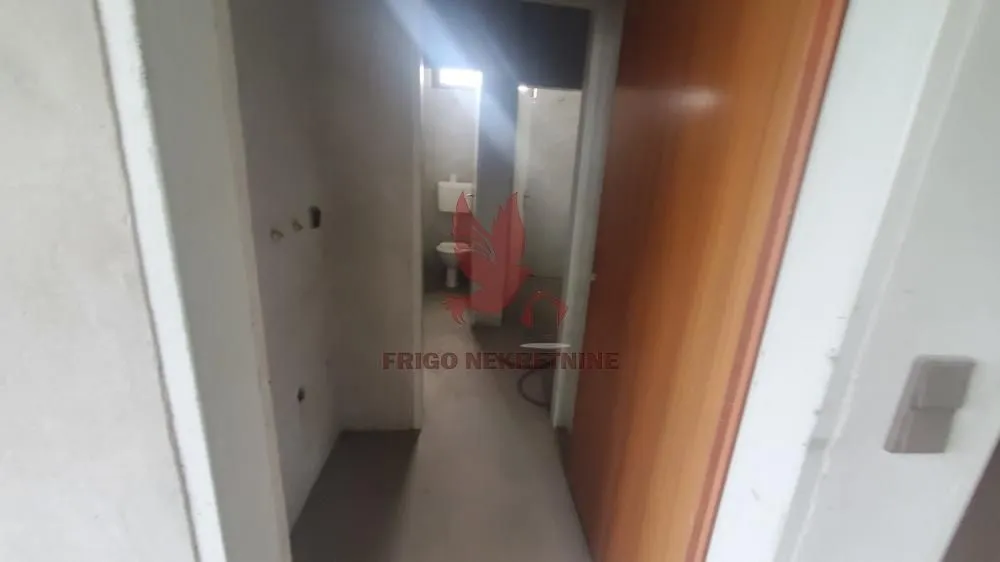 Sale, house, 900m², Mladenovac, Beograd