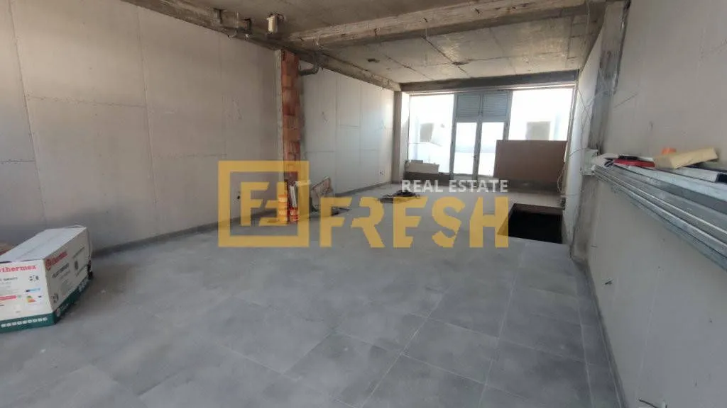 Rent, office space, 150m², Preko Morače, Podgorica