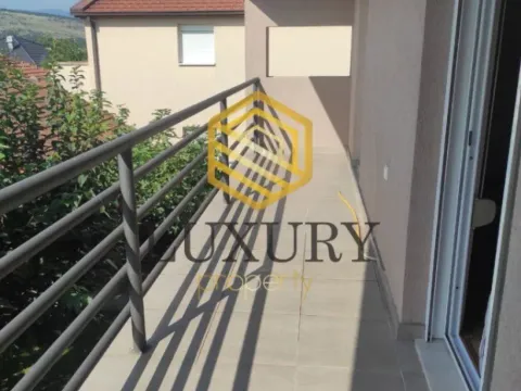 Izdavanje, dvosoban stan, 57m², Gornja Gorica, Podgorica - image 7