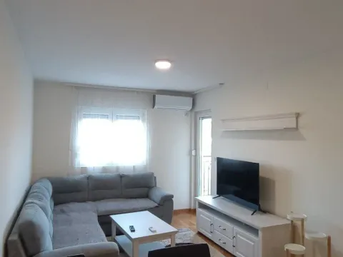 Izdavanje, stan, 44m², Podgorica, Crna Gora - image 2