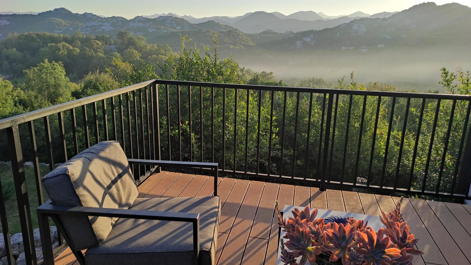 Prodaja, kuća, 200m², Drušići, Cetinje