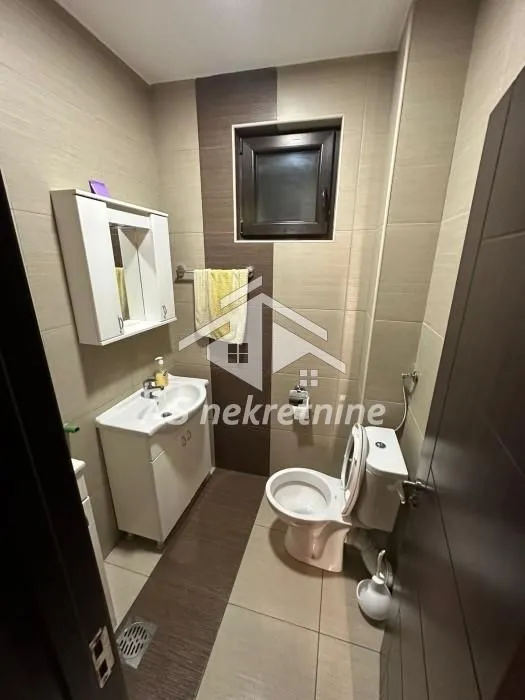 Izdavanje, kuća, 185m², Novi Beograd Sve Podlokacije, Beograd