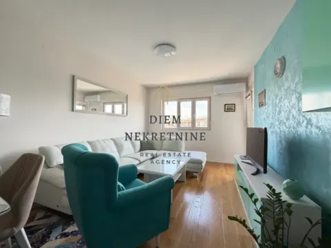 Rent, one bedroom apartment, 50m², Central Point, Podgorica - image 13