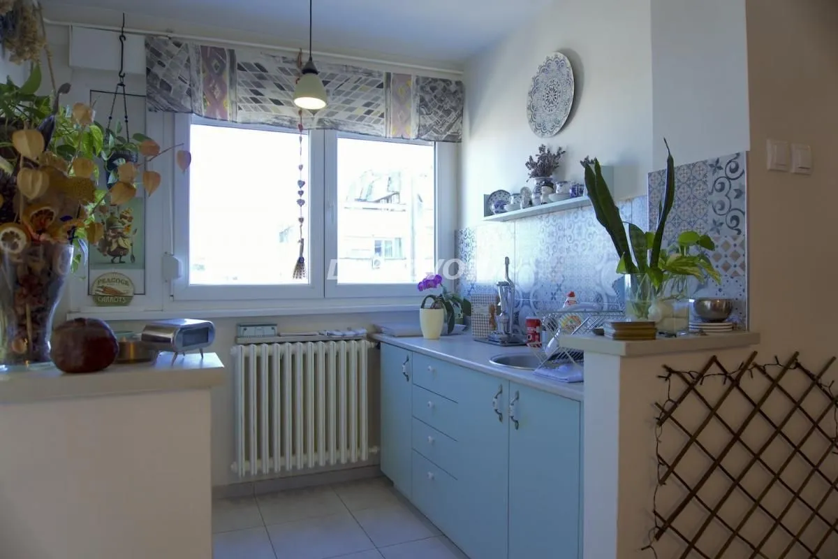 Prodaja, dvosoban stan, 55m², Bulevar Oslobodjenja, Novi Sad Sve Podlokacije
