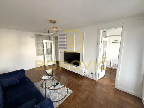 Rent, two bedroom apartment, 47m², Vračar Sve Podlokacije, Beograd - image 3