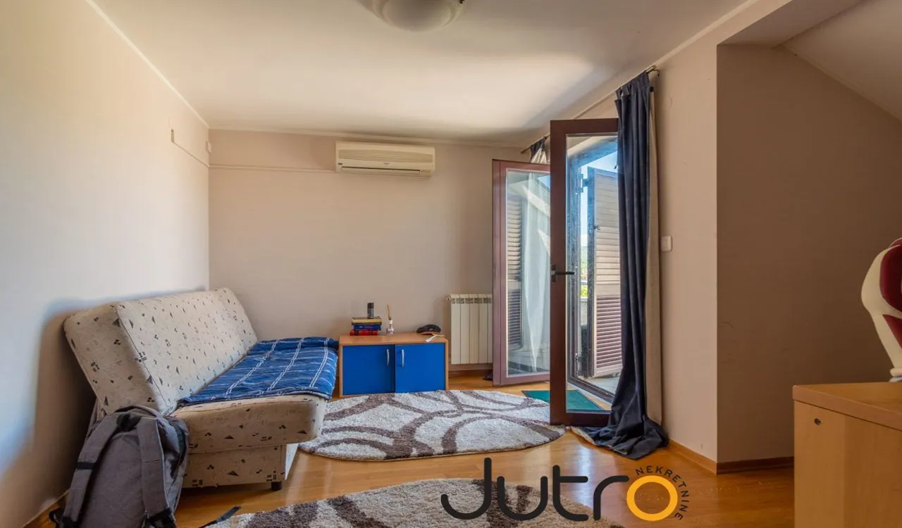 Rent, house, 320m², Donja Gorica, Podgorica