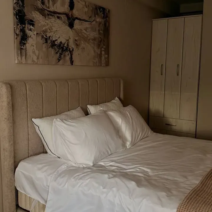 Izdavanje, jednosoban stan, 36m², Dobrota, Kotor