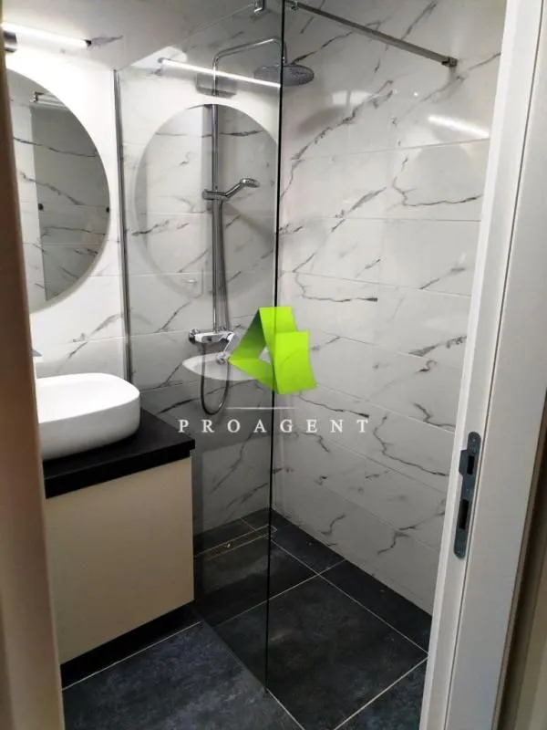 Izdavanje, jednosoban stan, 50m², Pantelej, Niš