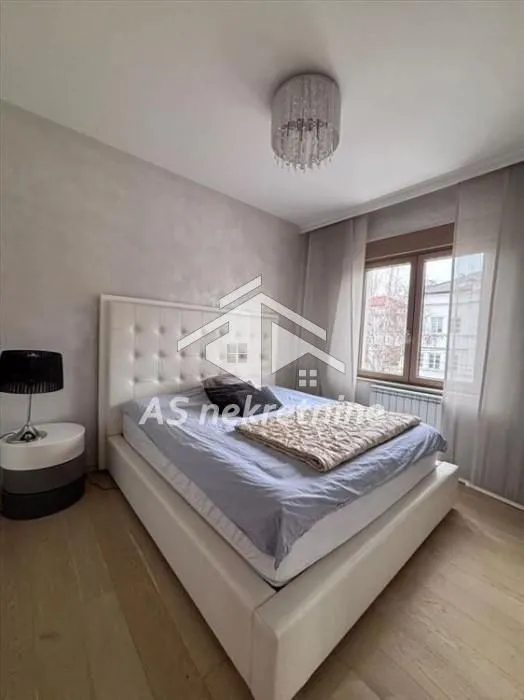 Rent, four bedroom apartment, 105m², Savski Venac, Beograd