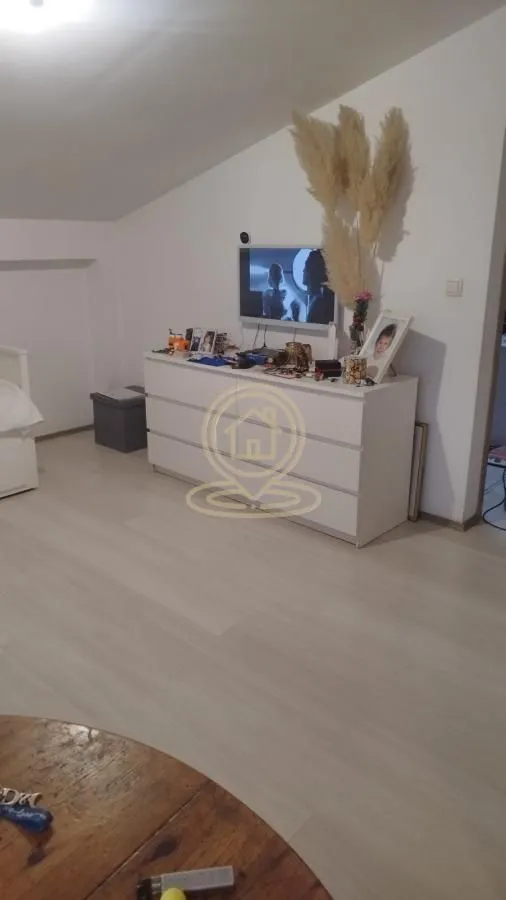 Sale, two bedroom apartment, 38m², Borča 1, Borča Sve Podlokacije