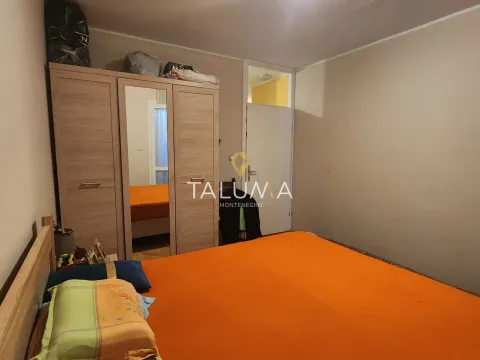 Sale, two bedroom apartment, 80m², Stara Varoš, Podgorica - image 7