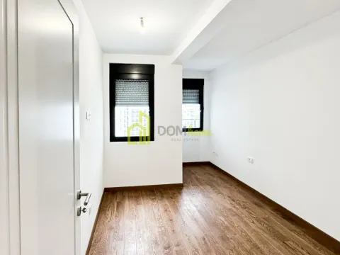 Rent, two bedroom apartment, 64m², Tološka šuma, Podgorica - image 9