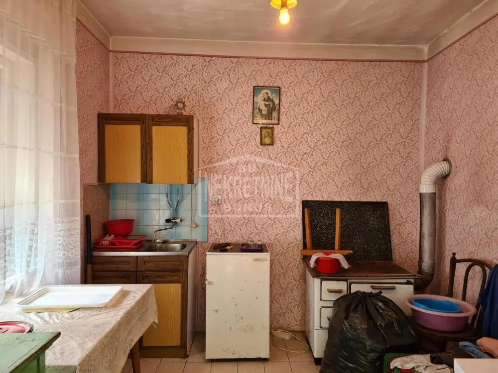 Prodaja, kuća, 171m², Donji Tavankut, Subotica