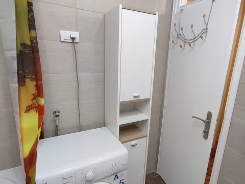 Izdavanje, jednosoban stan, 37m², Novo naselje, Novi Sad - image 11