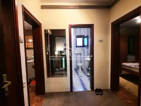 Prodaja, kuća, 219m², Čukarica, Beograd - image 13