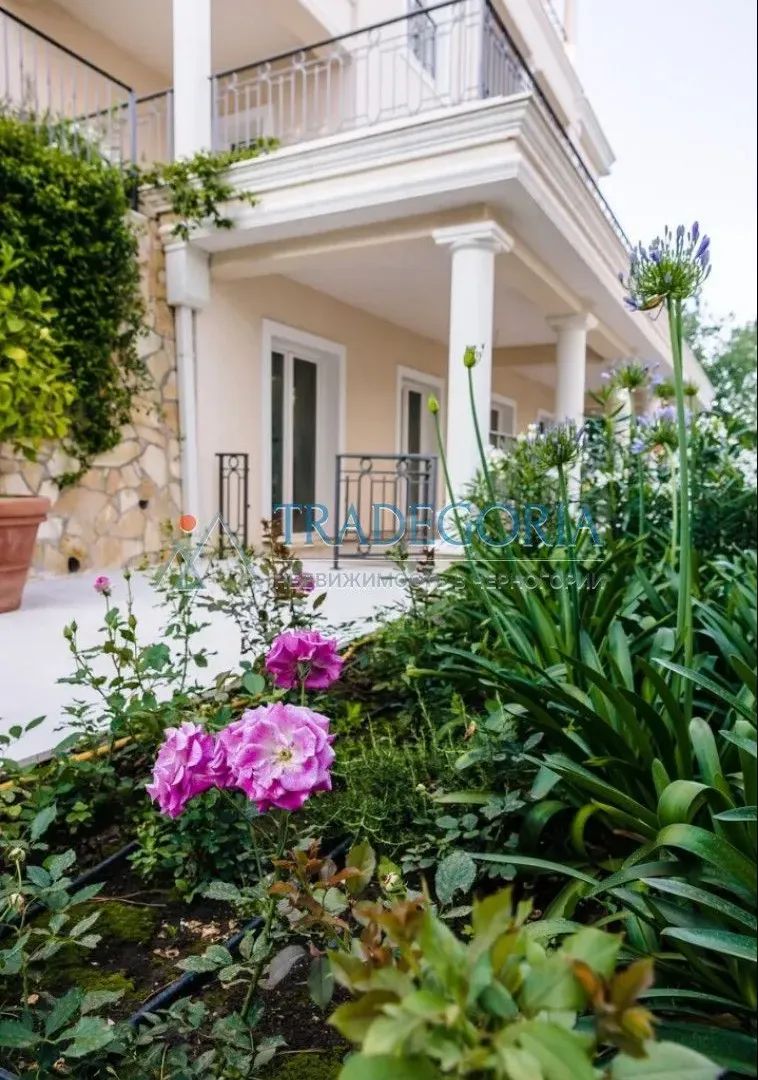 Prodaja, dvosoban stan, 151m², Đenovići, Herceg Novi