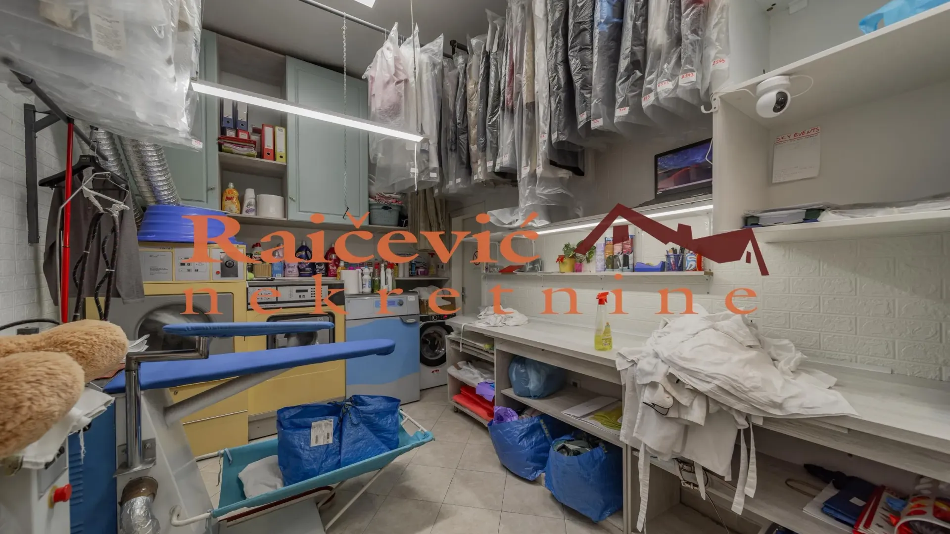 Sale, office space, 19m², Vračar, Šid