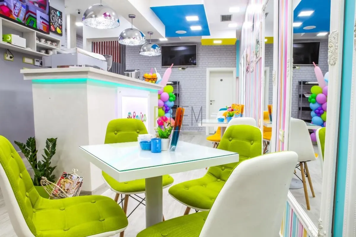 Sale, office space, 78m², Cetinje, Crna Gora