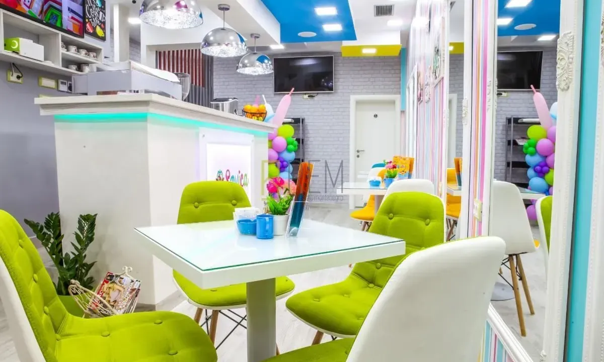 Sale, office space, 78m², Cetinje, Crna Gora