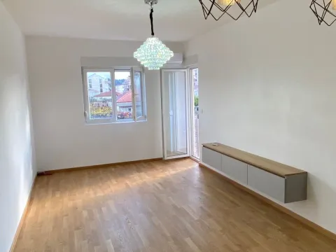 Sale, one bedroom apartment, 48m², Zabjelo, Podgorica - image 2