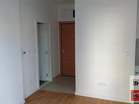 Izdavanje, garsonjera, 28m², Novo naselje, Novi Sad - image 2
