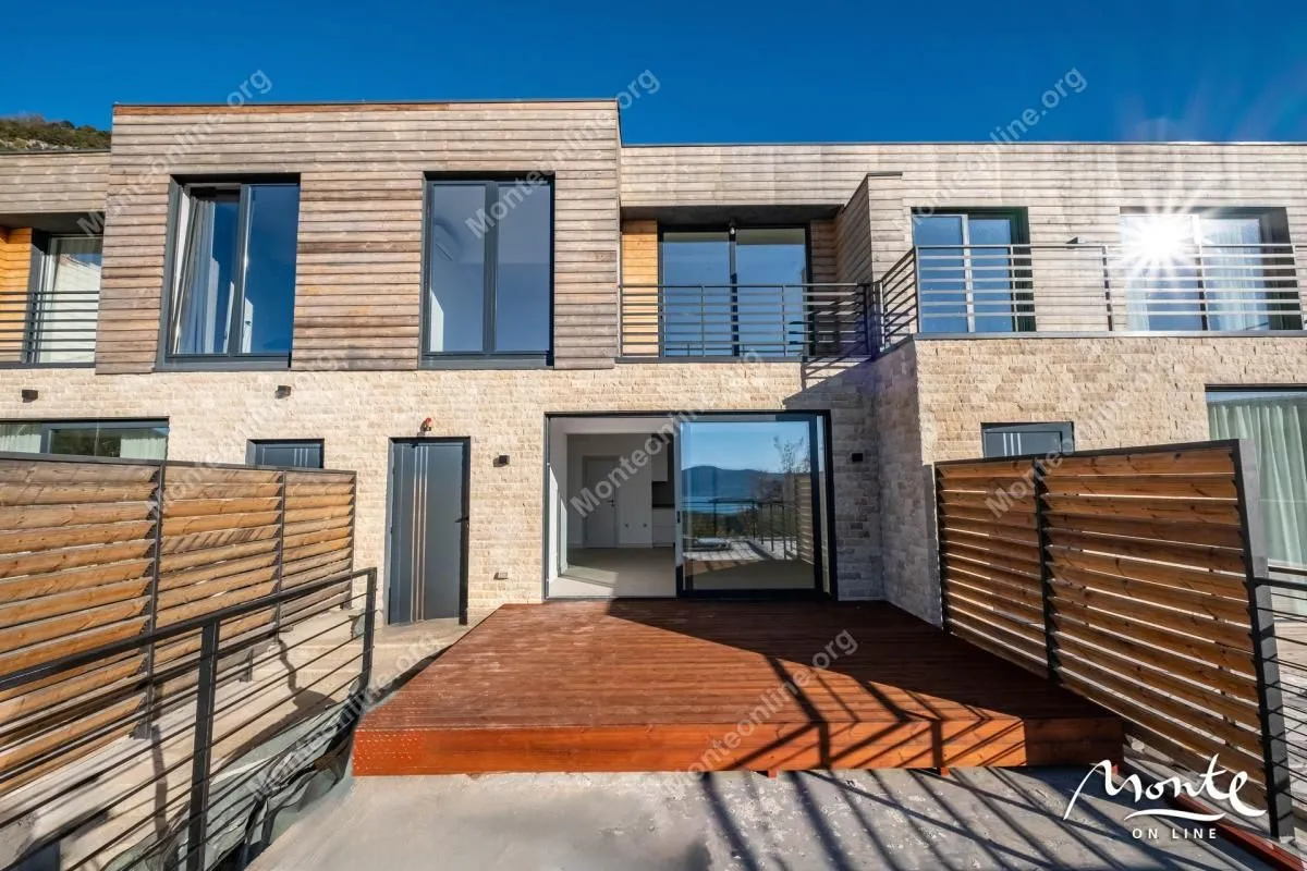Prodaja, kuća, 130m², Kavač, Kotor