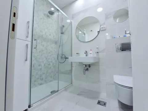 Rent, one bedroom apartment, 53m², Central Point, Podgorica - image 8