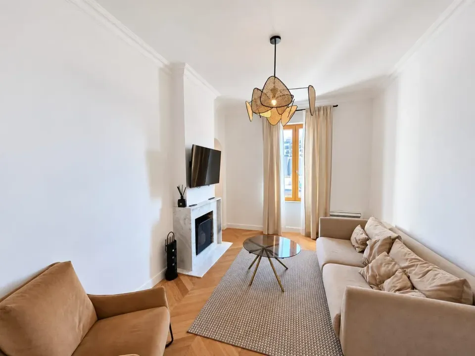 Rent, three bedroom apartment, 96m², Tivat, Crna Gora