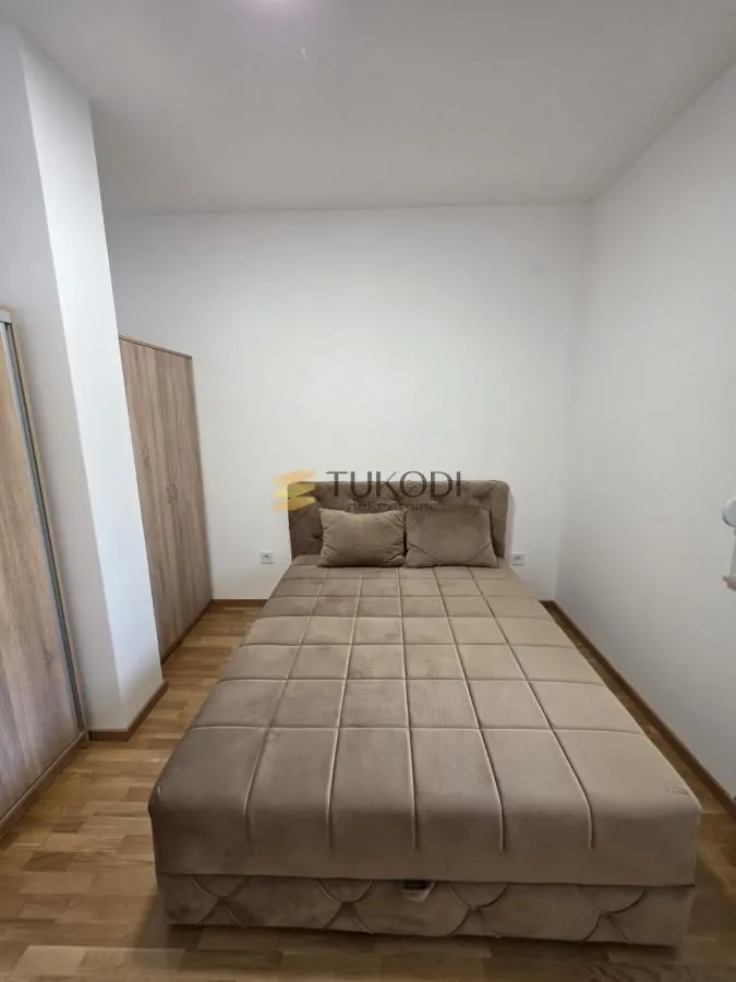 Izdavanje, jednosoban stan, 41m², Avijatičarsko naselje, Novi Sad Sve Podlokacije