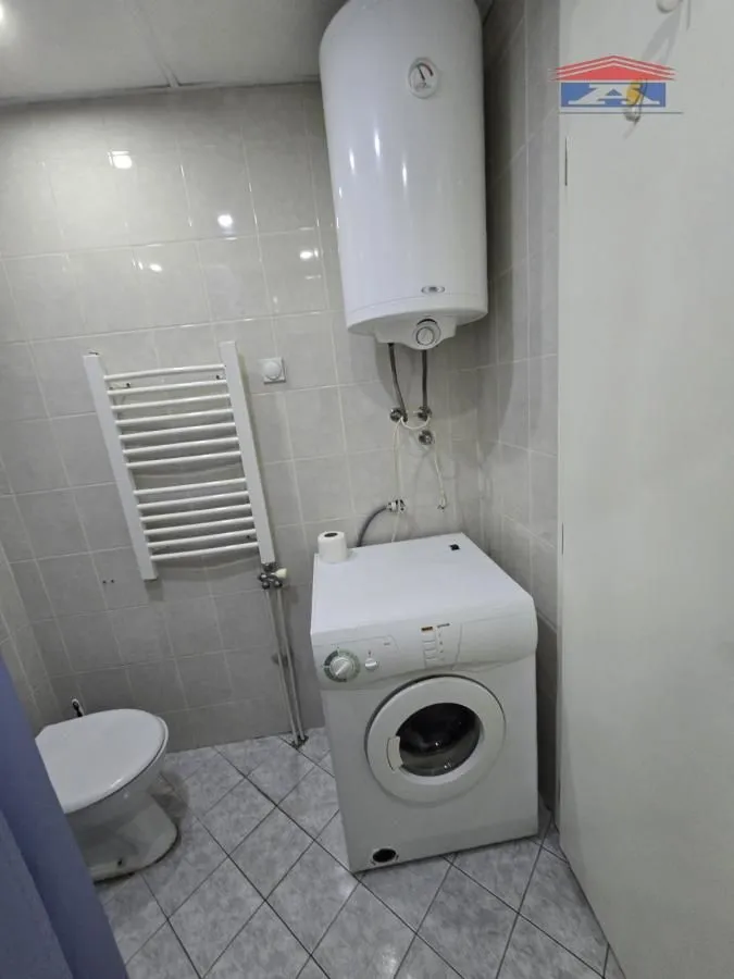Izdavanje, garsonjera, 25m², Telep, Novi Sad Sve Podlokacije