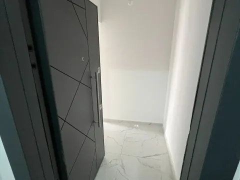 Sale, one bedroom apartment, 38m², Zabjelo, Podgorica - image 5