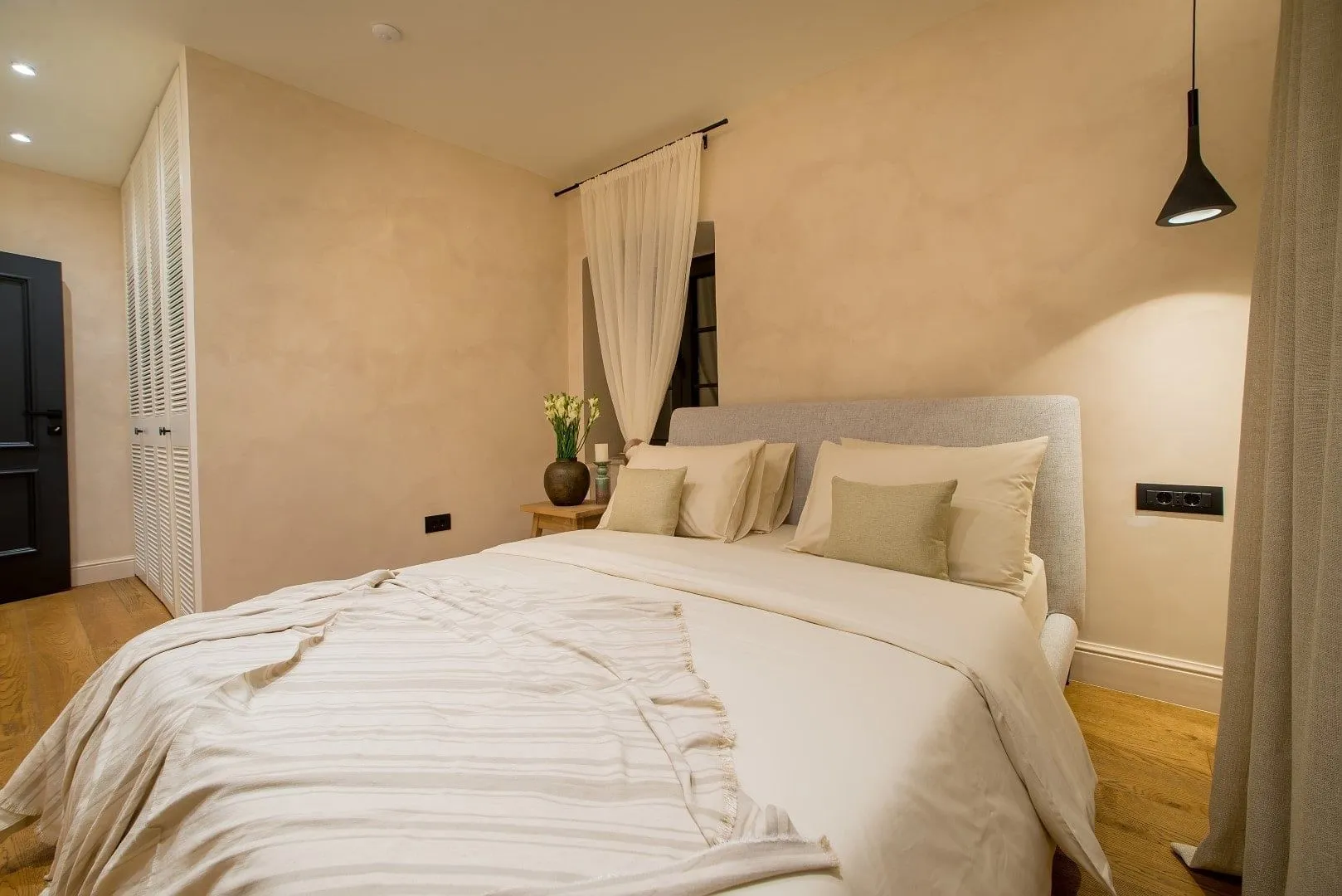 Rent, house, 85m², Nalježići, Kotor