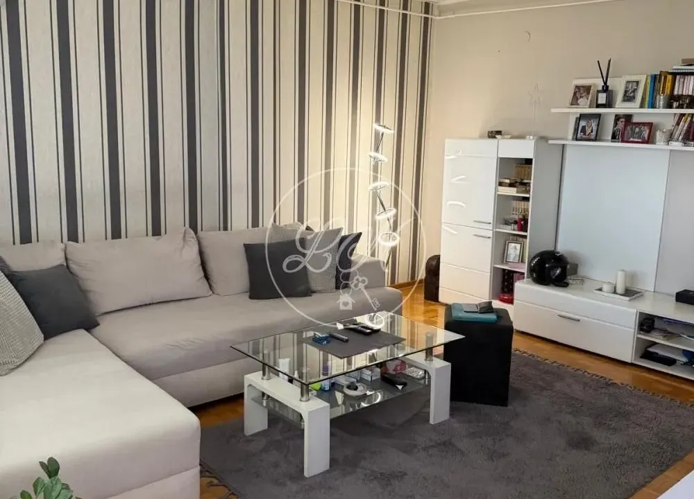 Prodaja, dvosoban stan, 62m², Novi Beograd Blok 38, Novi Beograd Sve Podlokacije