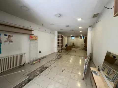 Izdavanje, poslovni prostor, 109m², Bulevar Oslobodjenja, Novi Sad Sve Podlokacije - image 10