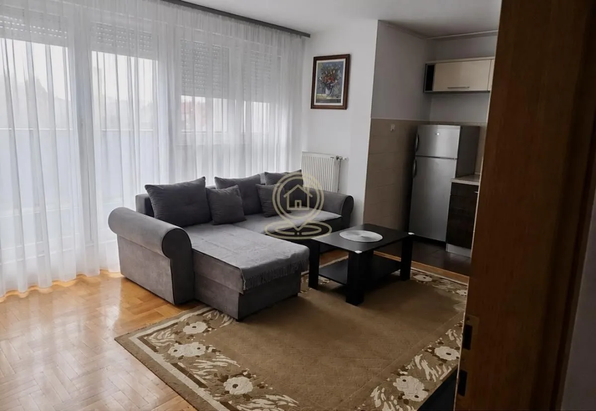 Sale, three bedroom apartment, 75m², Medijana, Niš