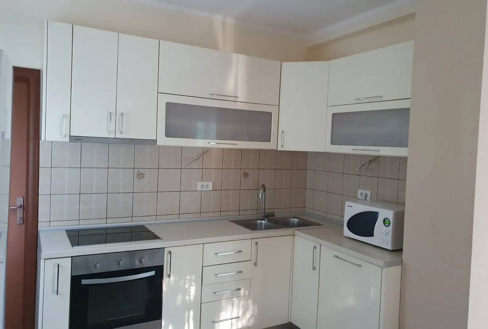Rent, three bedroom apartment, 100m², Zelenika, Herceg Novi