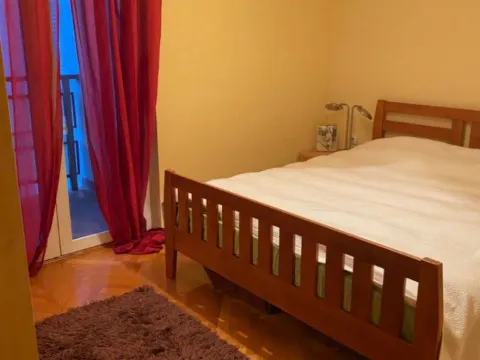 Izdavanje, jednosoban stan, 42m², Blok 9, Podgorica - image 9